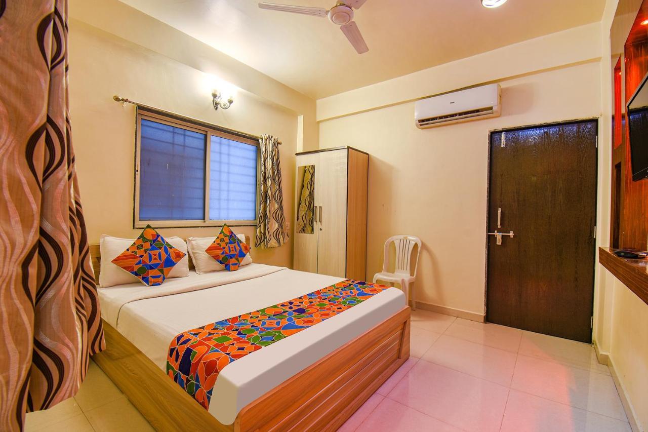 Fabexpress 4 Star Executive - Nr World Trade Center Hotel Pune