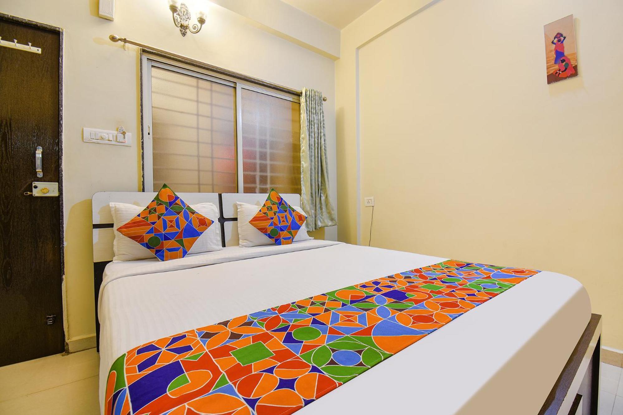 Hotel Fabexpress 4 Star Executive - Nr World Trade Center Pune